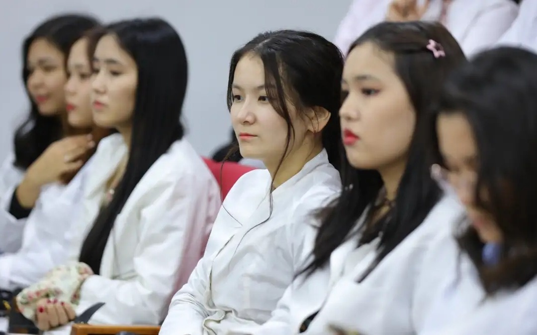 Определен объем финансирования грантов «Тәуелсіздік ұрпақтары» на 2026 год