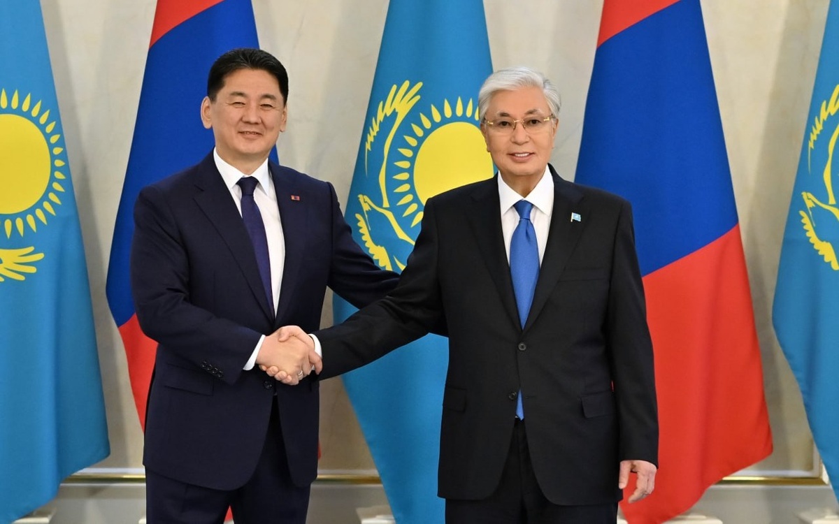 Монгольский народ внимательно наблюдает за достижениями Казахстана — Ухнаагийн Хурэлсух