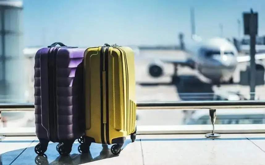 Казахстан приостановил туры в ОАЭ и Катар