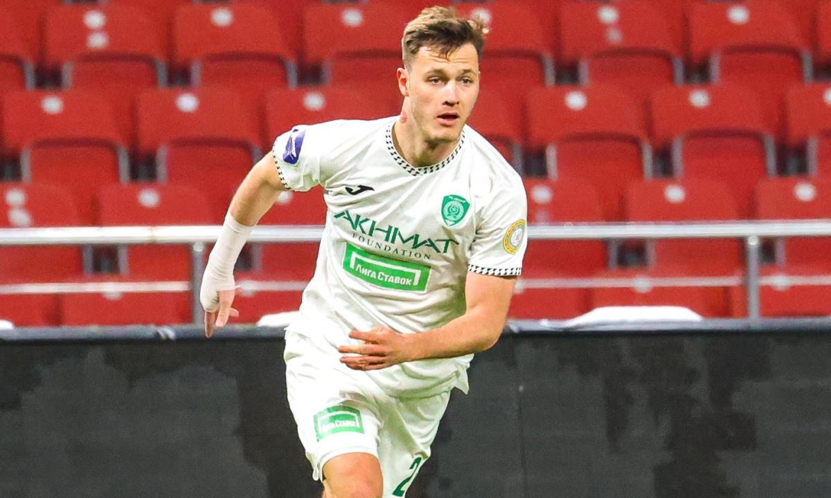 «Ахмат» сравнял счёт с «Балтикой» после углового Самородова