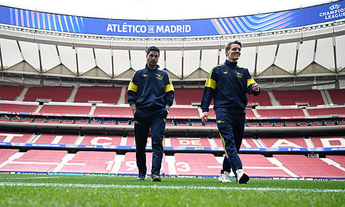 Булат Есмагамбетов назвал «Арсенал» фаворитом пары