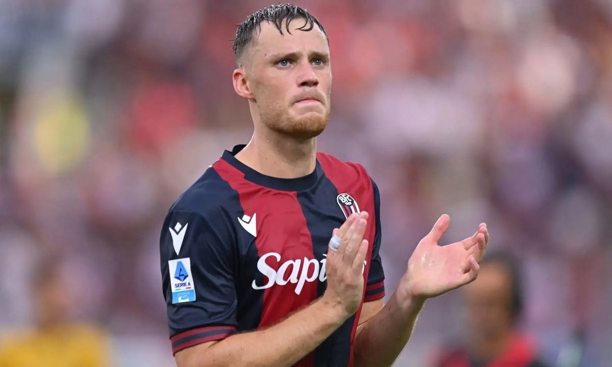 «Ливерпуль» включил Бёкему в шорт-лист