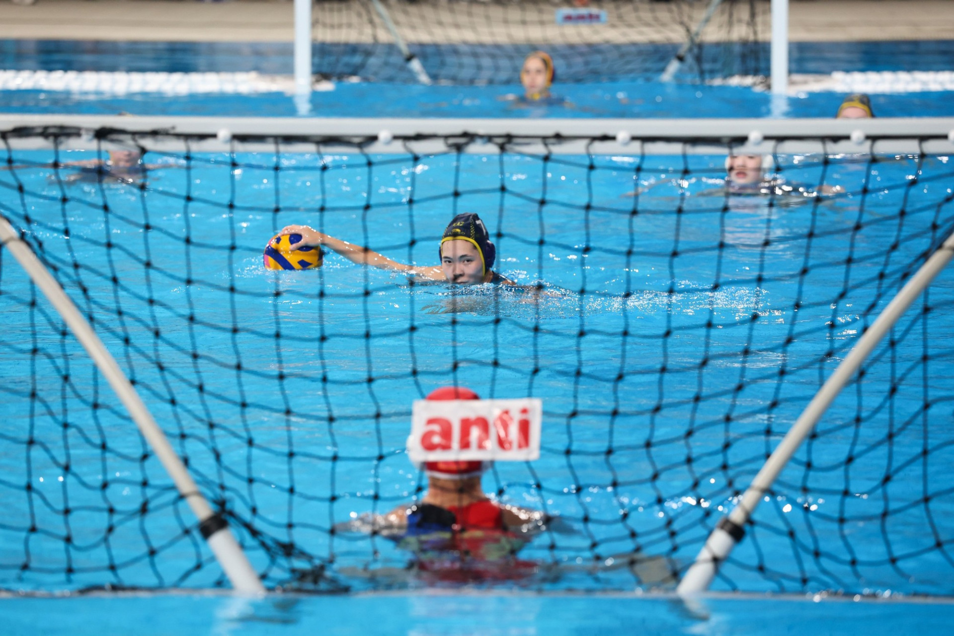 Казахстан завоевал серебро в женском водном поло