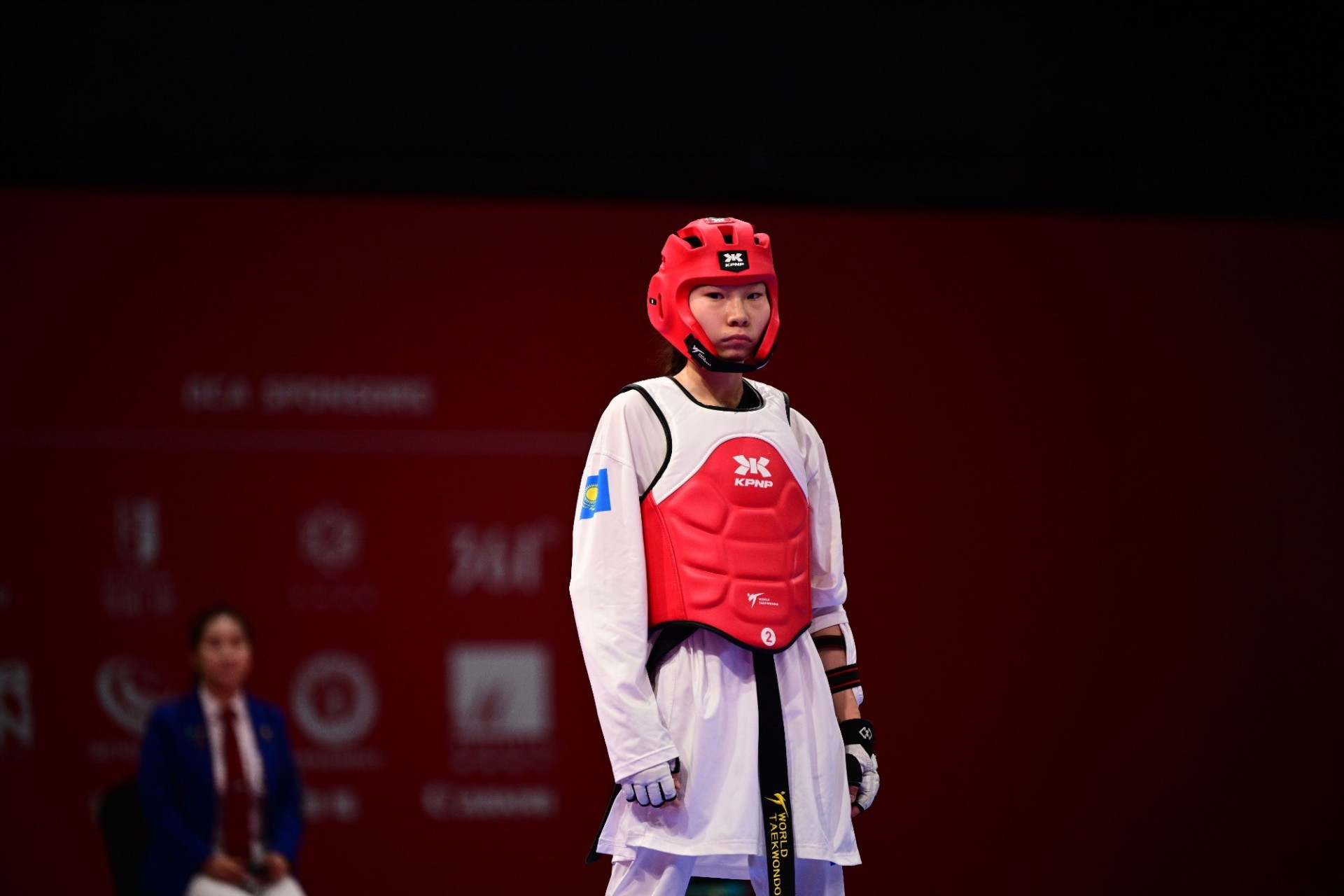 Айым Серикбаева выиграла юниорский ЧМ по таеквондо