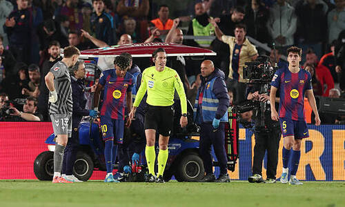 «Барселона» заменила Ямаля из-за травмы в матче с «Сельтой»