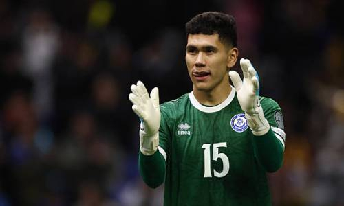 Юрий Новиков призвал не сравнивать Анарбекова с Трубиным