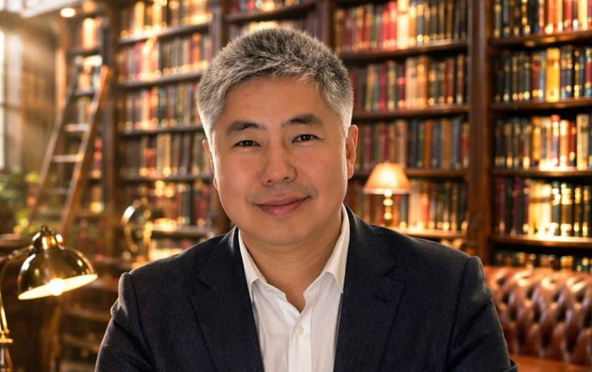 Нуртас Адамбай написал книгу «Весна моего сердца»