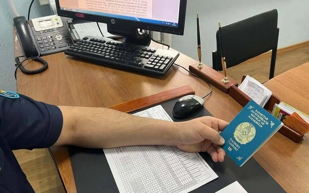 Суд в ЗКО отменил выдворение жителя Уральска