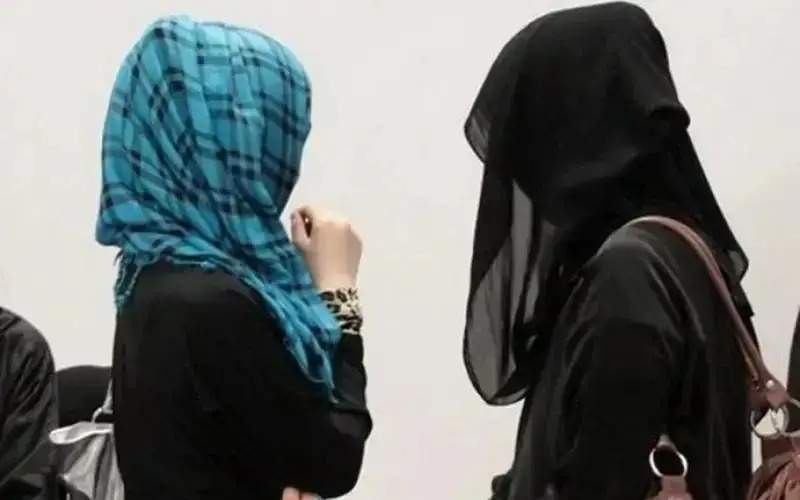 Полиция Атырау наказала 11 человек за сокрытие лица