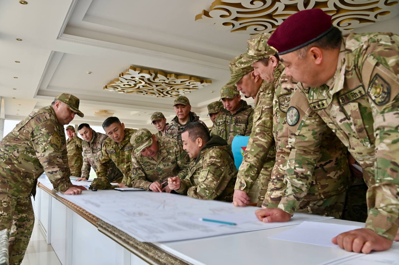 Абубакиров проверил подготовку к учениям «Айбалта-2026»