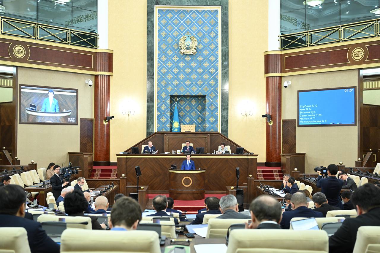 Мажилис одобрил в первом чтении закон о машиностроении
