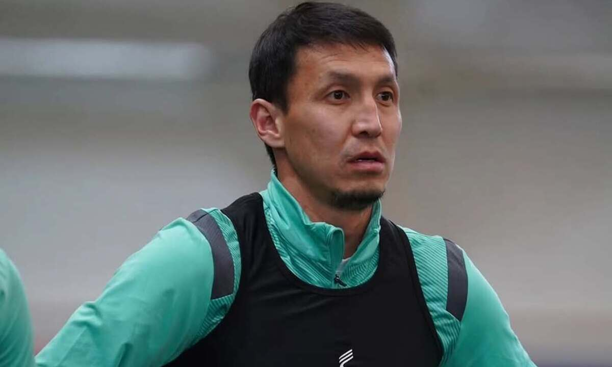 Бек Шымат призвал Асхата Тагыбергена вернуться в «Кайсар»
