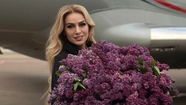 Роза Зергерли перенесла тур по Казахстану на осень