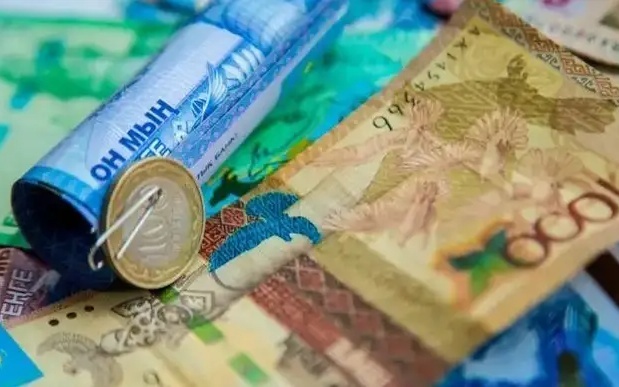 Пенсионные накопления казахстанцев выросли на 18,5%
