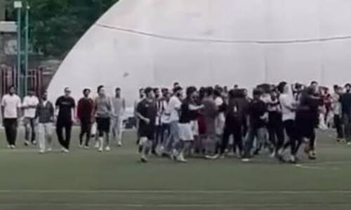 Полиция проверяет массовую драку на матче в Алматы