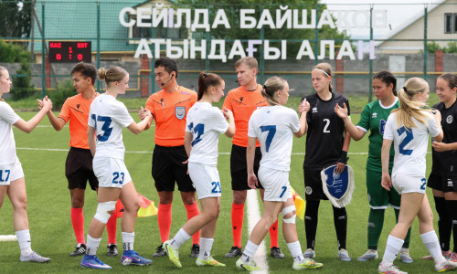 КФФ показала фоторепортаж с матча Казахстан WU-16 — Эстония WU-16