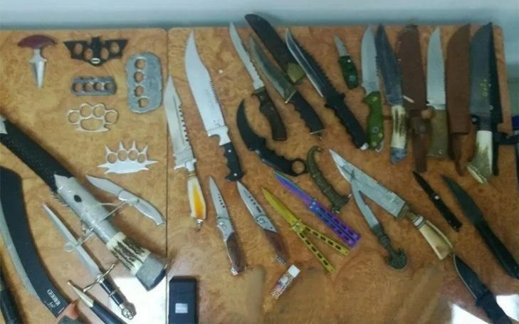 Полиция Жамбылской области изъяла около 3,5 тыс. ножей