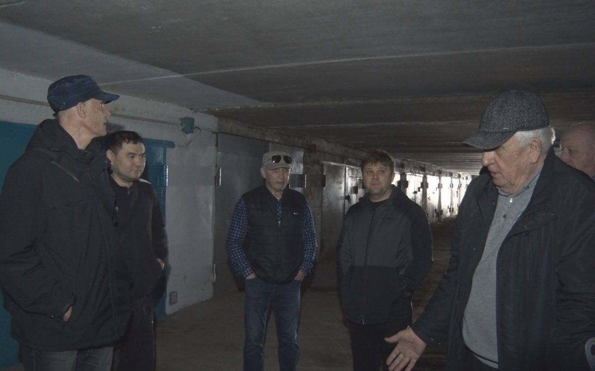 Подземные воды топят гаражные кооперативы в Павлодаре