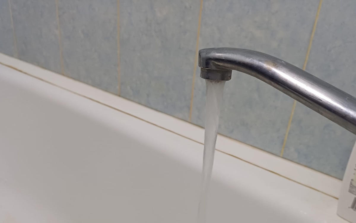 Жители Алматы летом переплачивают за горячую воду