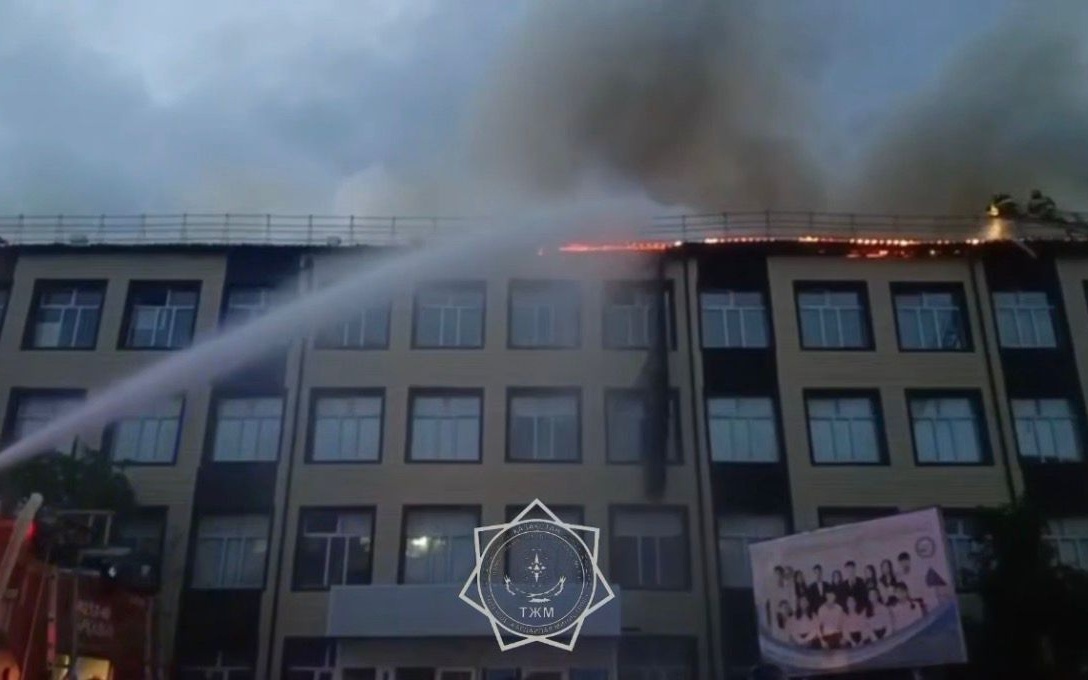 Спасатели локализовали пожар в школе Аркалыка