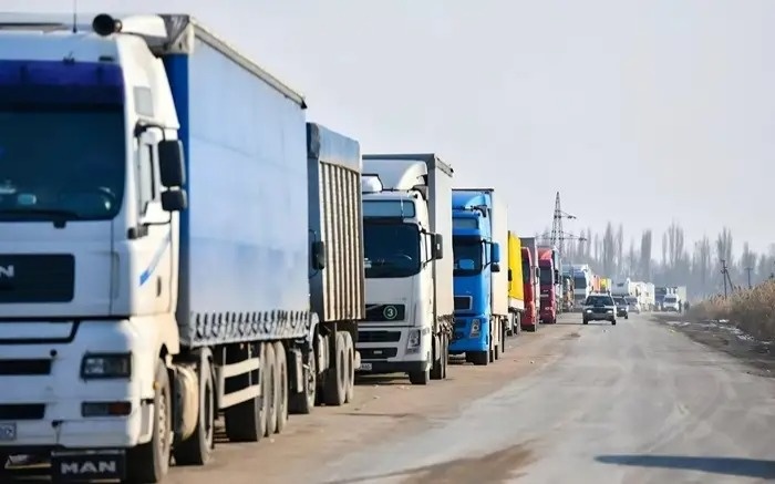 КГД предупредил о QR-кодах на границе с Россией