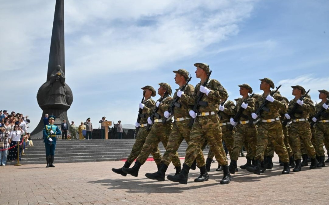 Более 4 тысяч солдат ВС приняли военную присягу