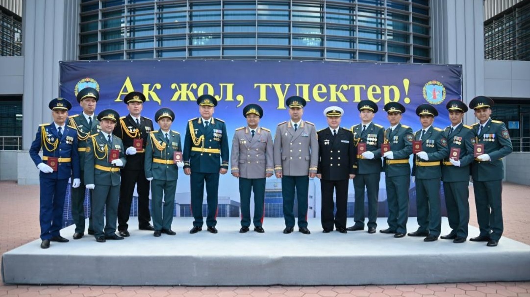 161 выпускник Национального университета обороны получили диплом магистра в Астане