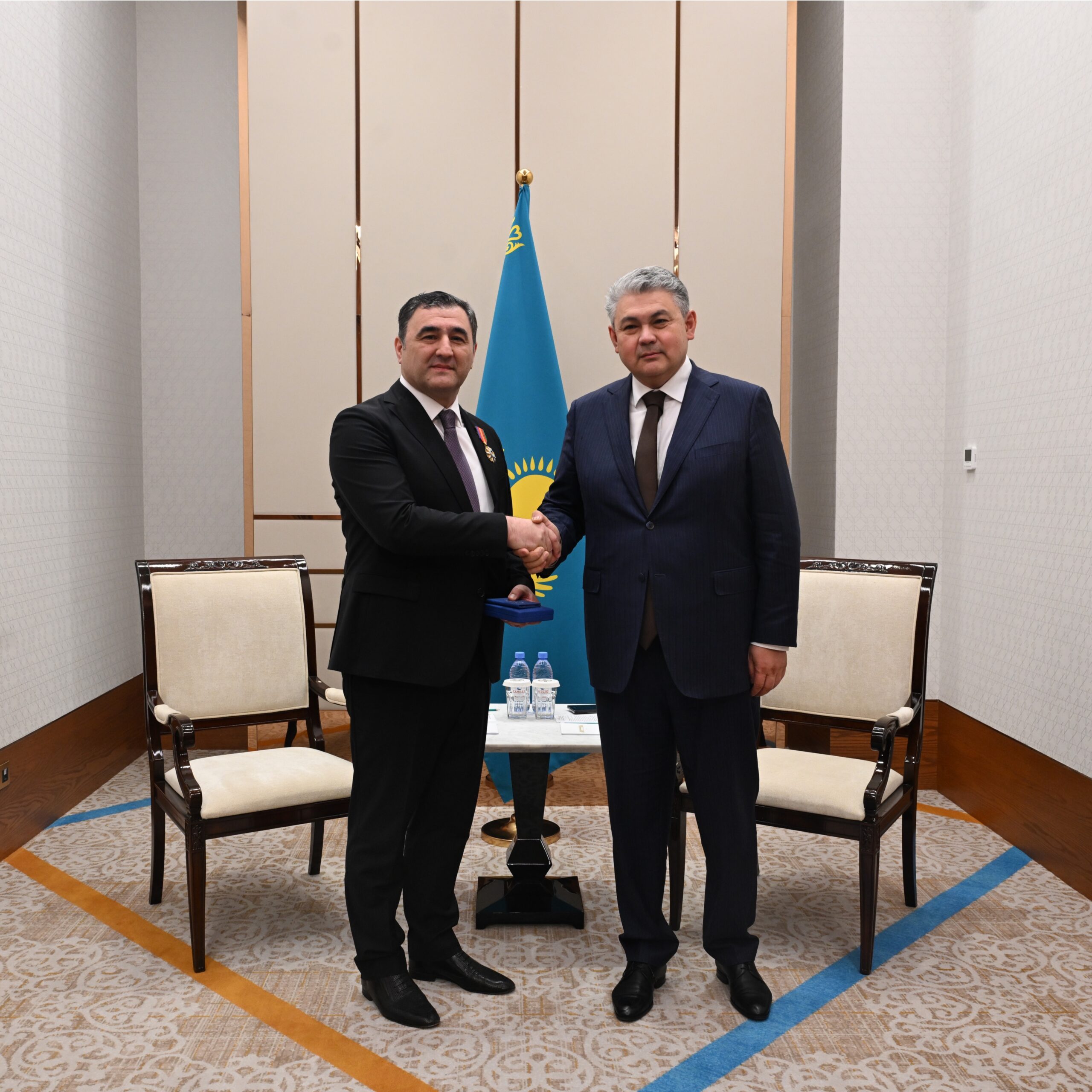 Ермек Кошербаев принял посла Азербайджана