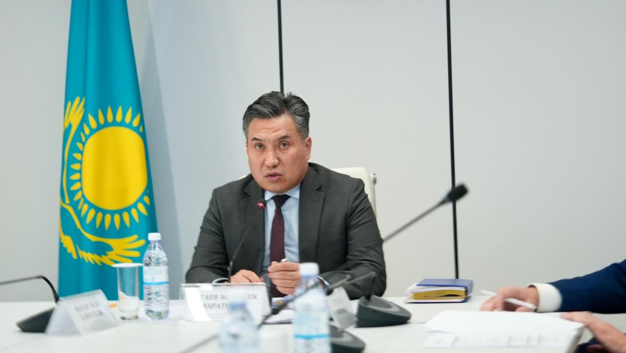 Аскарбек Ертаев провёл приём граждан в Астане