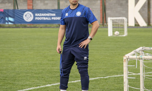 Раимбакиев обозначил цель Казахстана U-17