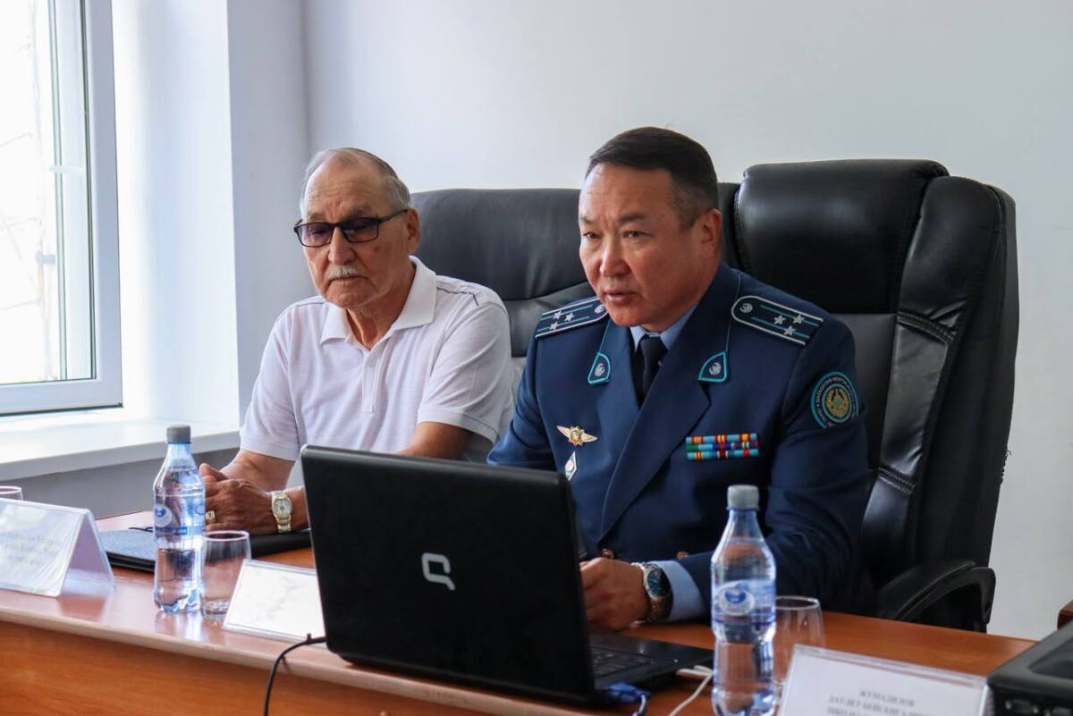 Полиция ВКО обсудила служебную дисциплину