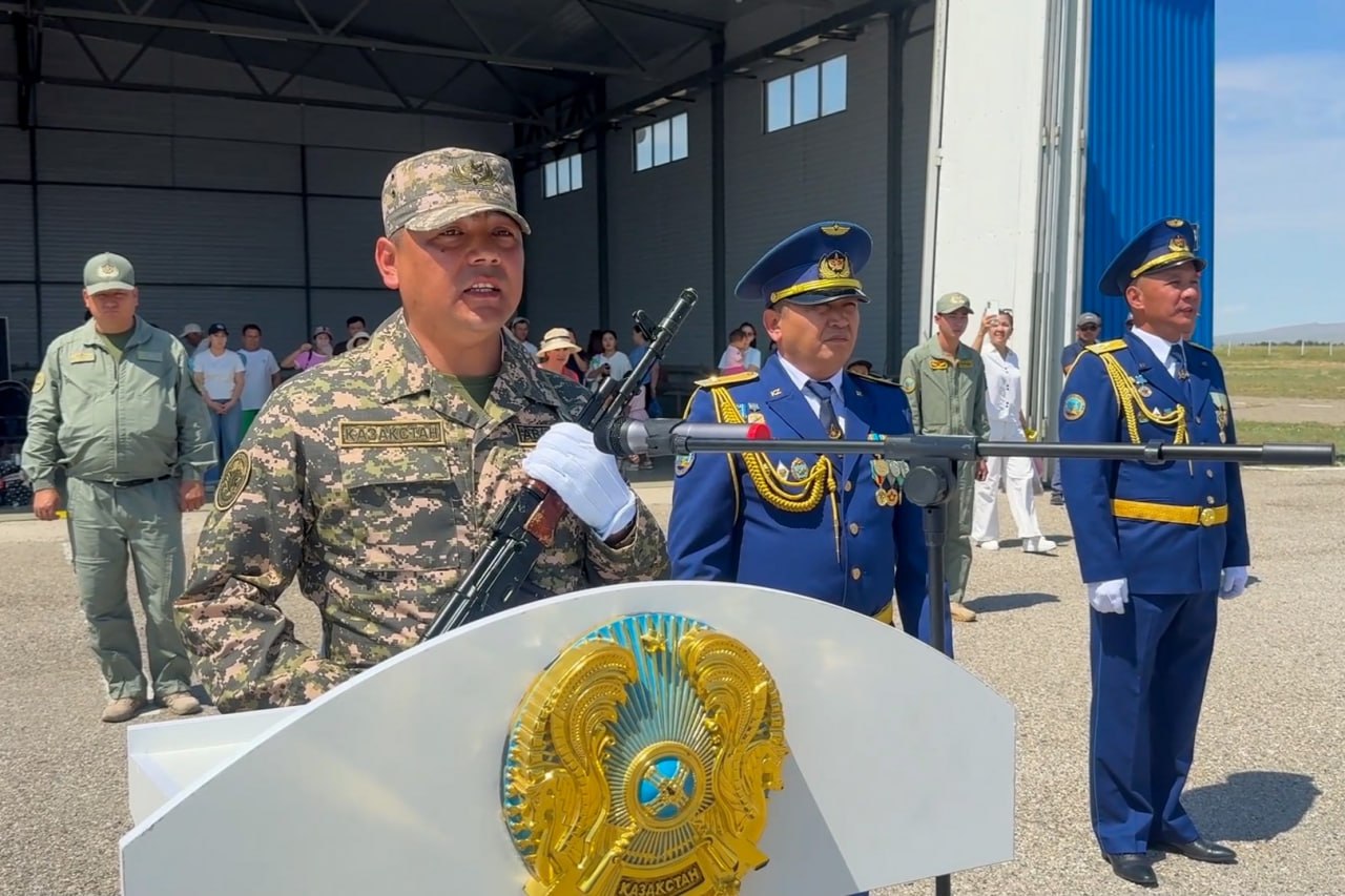 В Таразе 65 военнообязанных приняли присягу