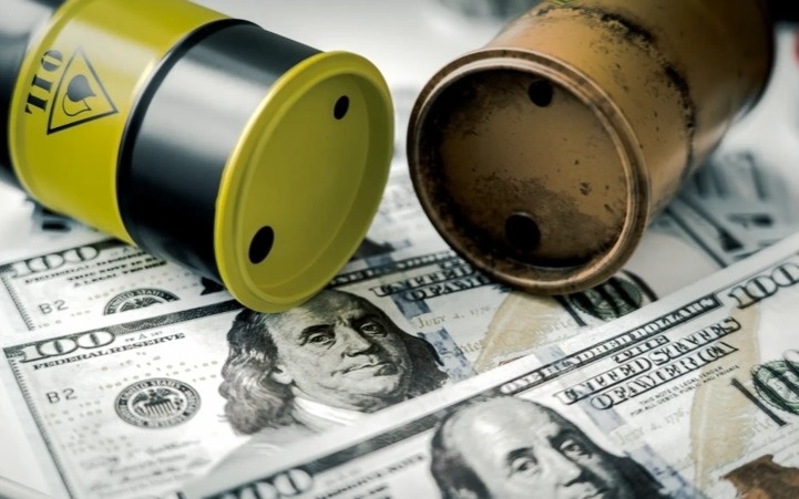 Brent и WTI подешевели до минимума с 4 марта