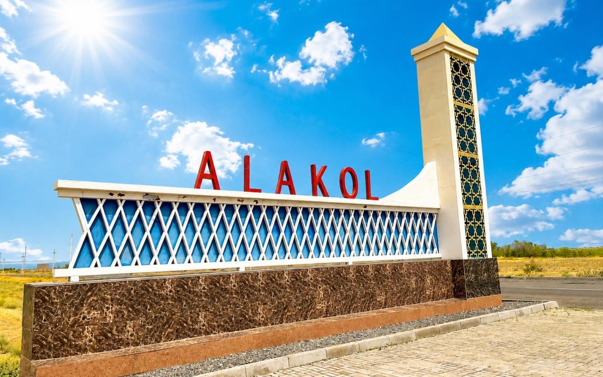 На Алаколе строят новые объекты и усиливают безопасность