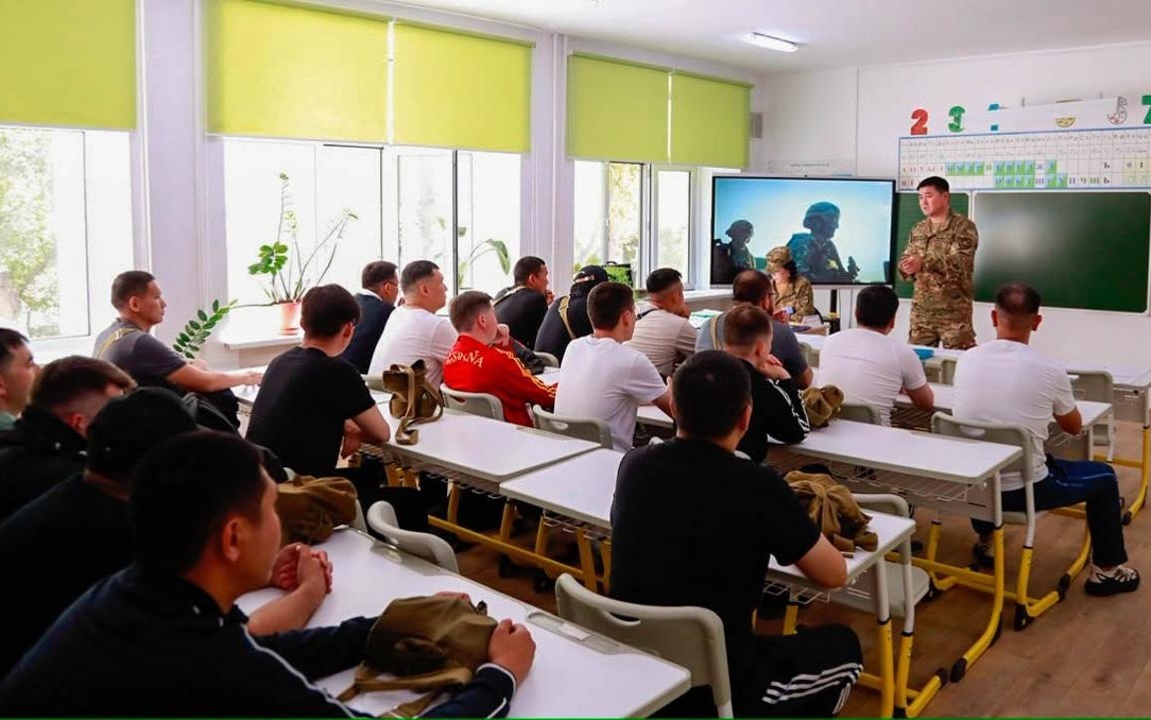 В Астане более 100 военнообязанных проходят сборы