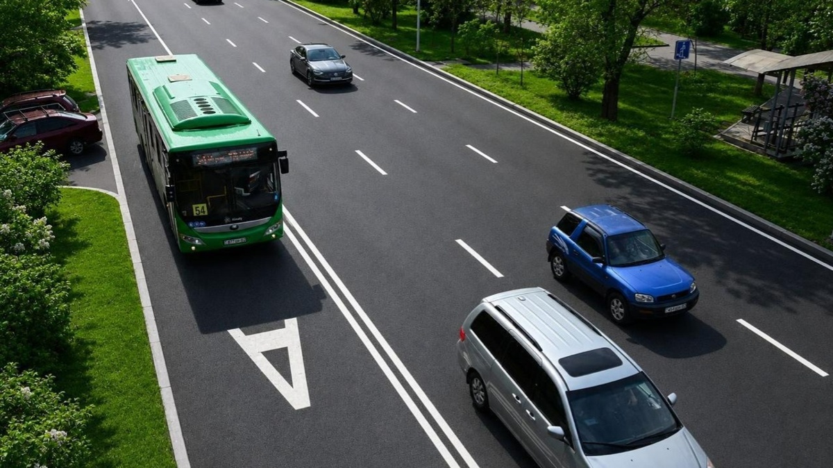 В Алматы 596 автобусов не прошли экопроверку