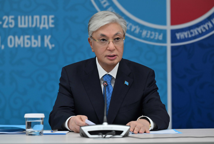 Токаев выступил на форуме Казахстана и России