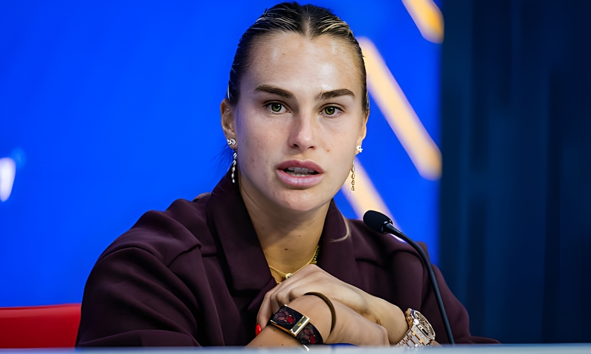 Соболенко не включила Рыбакину в топ WTA