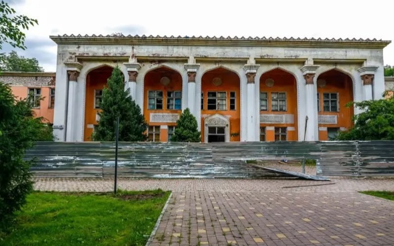 В Алматы реконструкцию ж/д больницы начнут в 2026 году