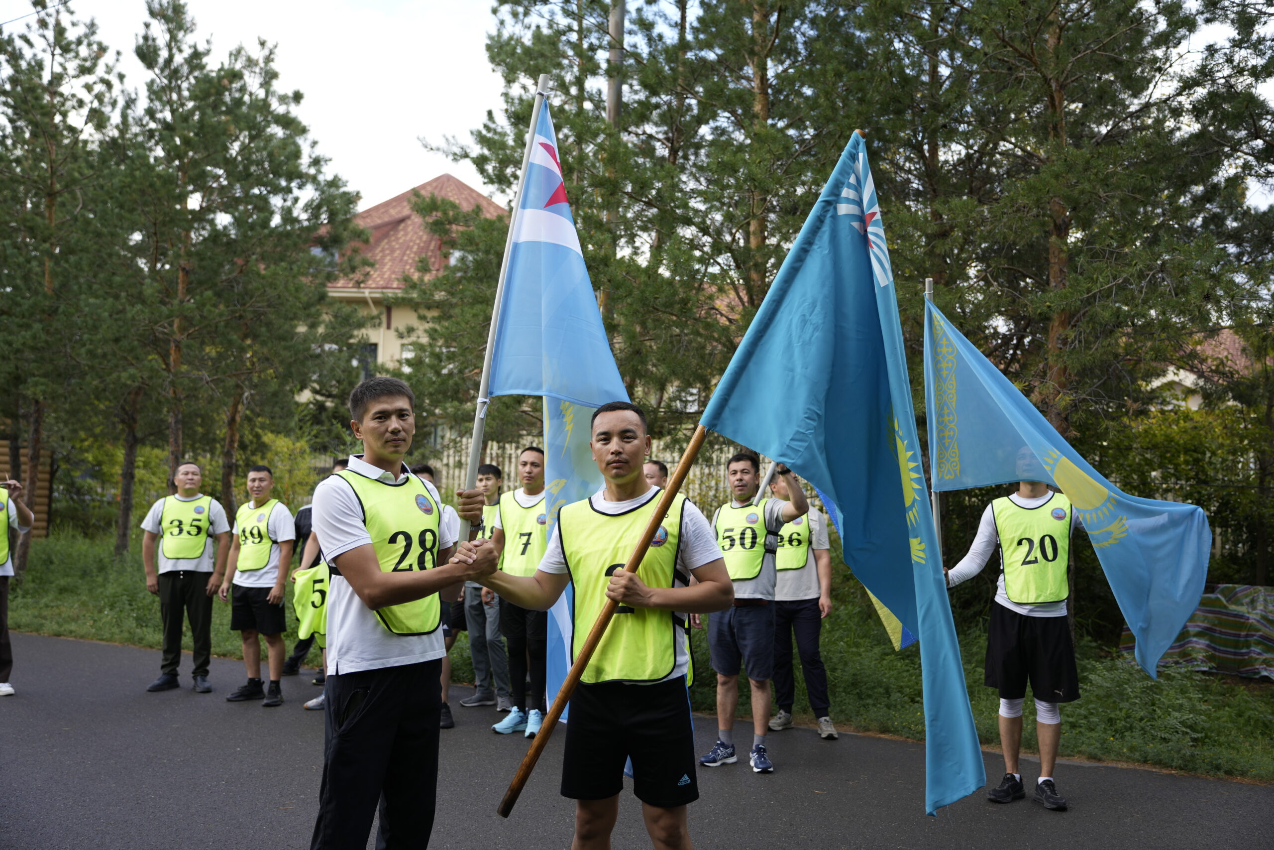 Силы воздушной обороны провели забег в Астане