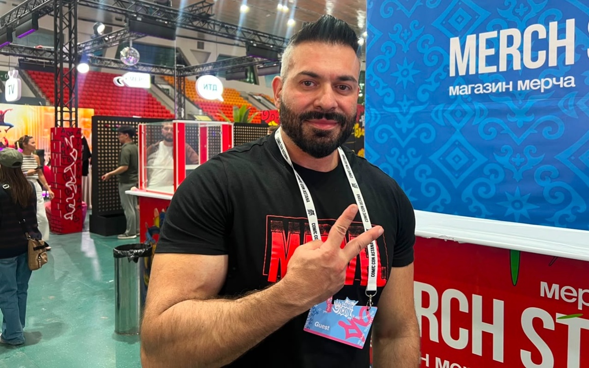Художник Marvel и DC рассказал о работе над Batman и впечатлениях от Казахстана