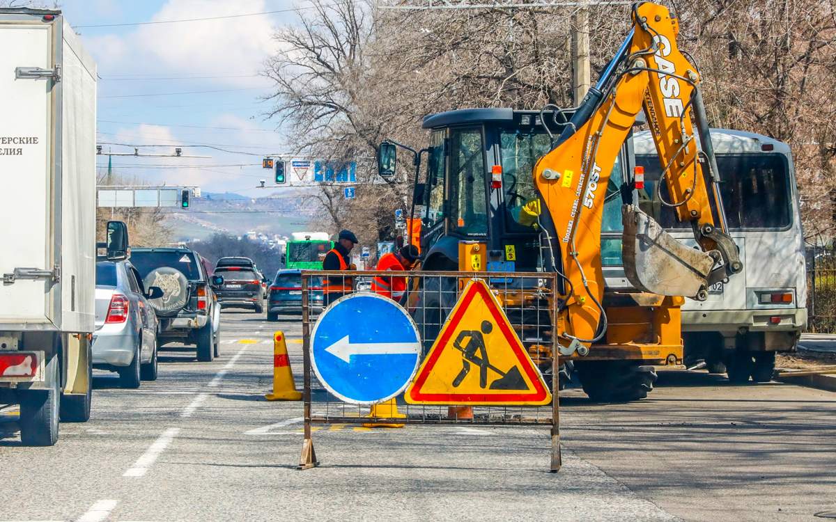 В Алматы ограничат движение на улицах Центральная и Талды