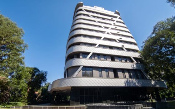DoubleTree by Hilton Almaty выставили на торги