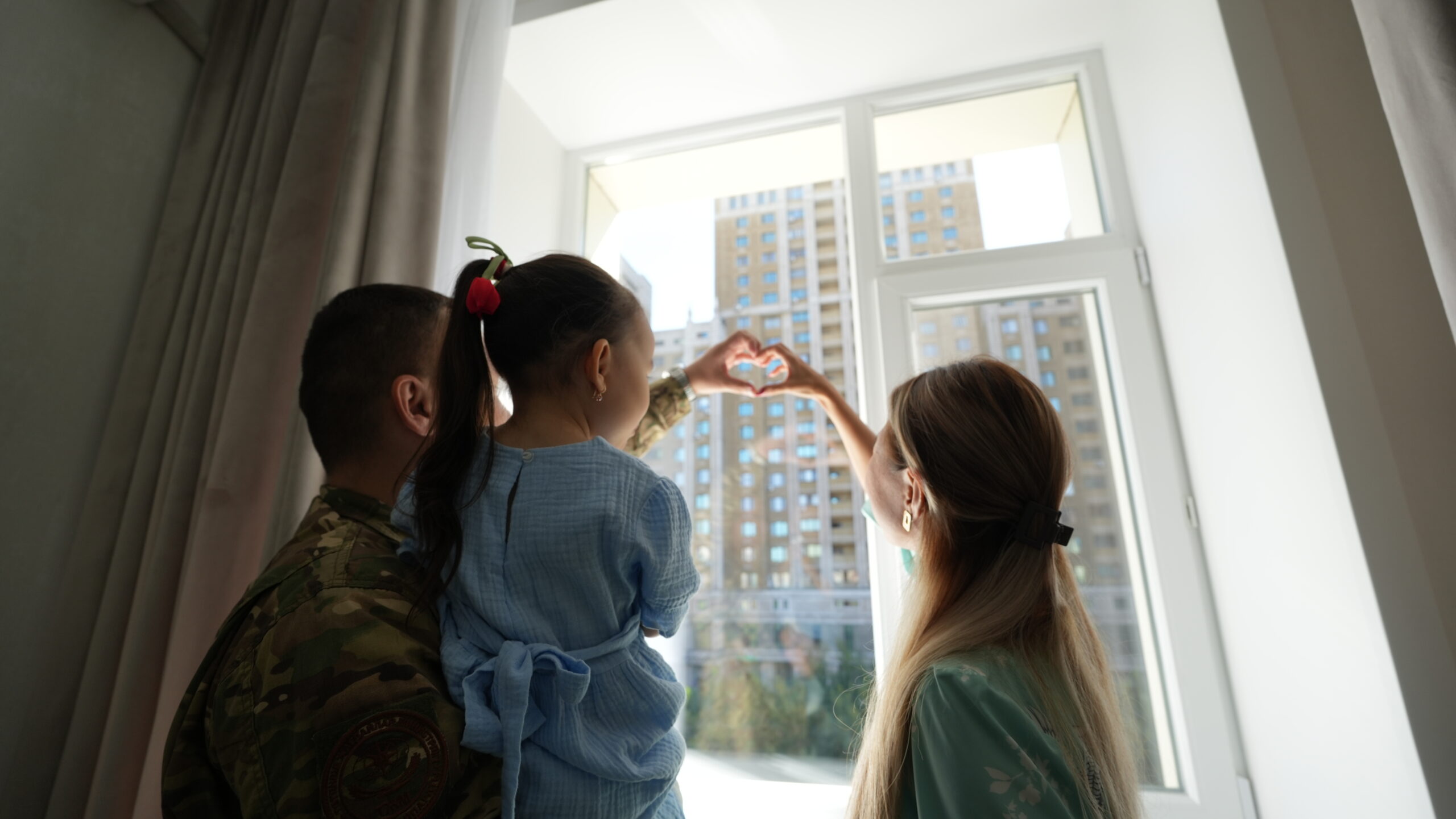Спасатели Астаны получили обновленное служебное жилье