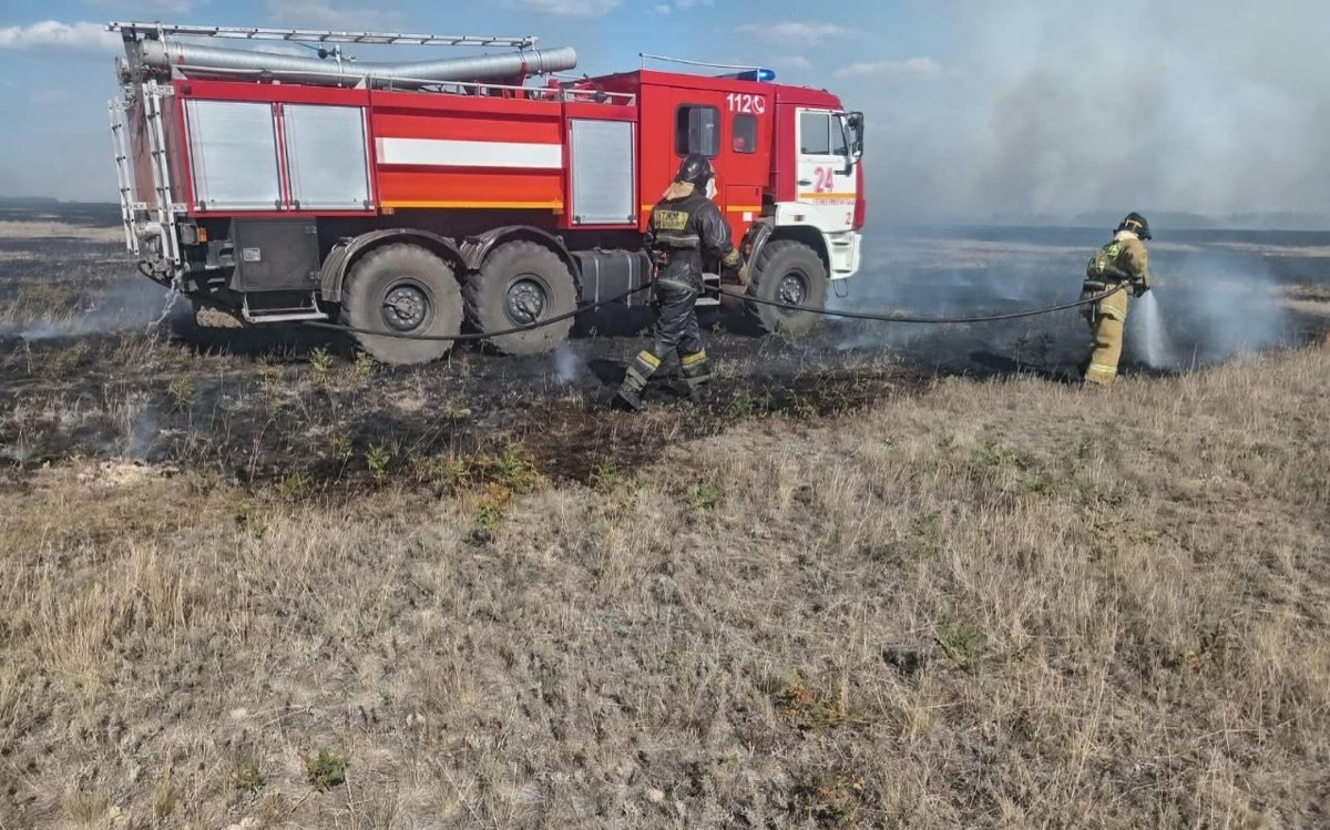 В Акмолинской области потушили степные пожары